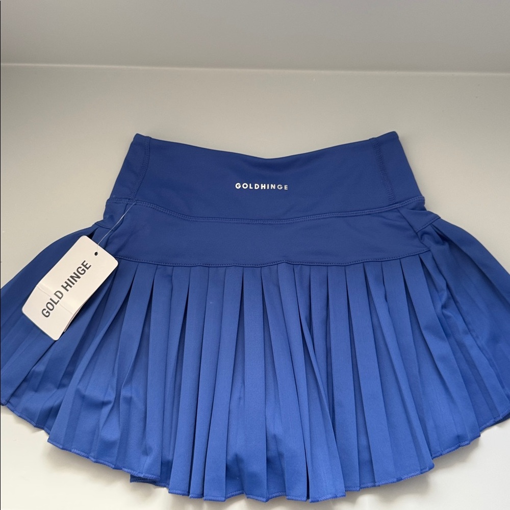 NEW with Tags! Gold Hinge Pleated Skirt    💙Mediterranean Blue💙Size Extra Small